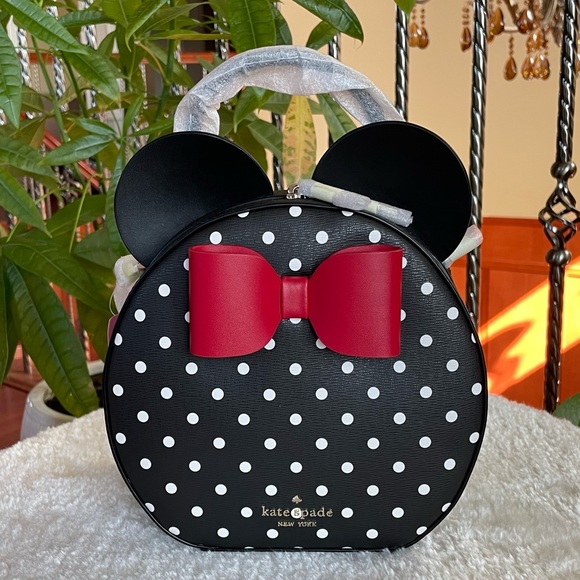 ‼️SOLD‼️ Disney x Kate Spade Minnie Mouse Crossbody Bag 🐭♠️ - Picture 1 of 17